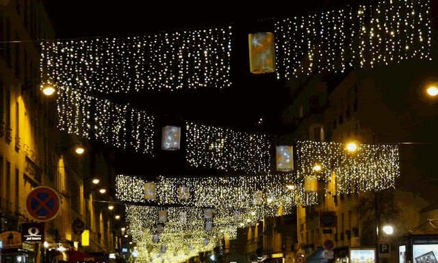 Christmas decorations Rue Levourbe