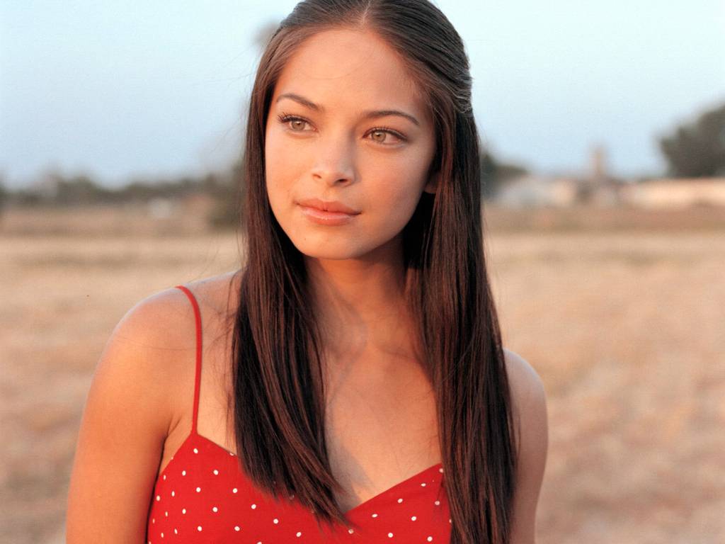 Kristin Kreuk Canadian actress (1982) Women Worldwide Blog(07)