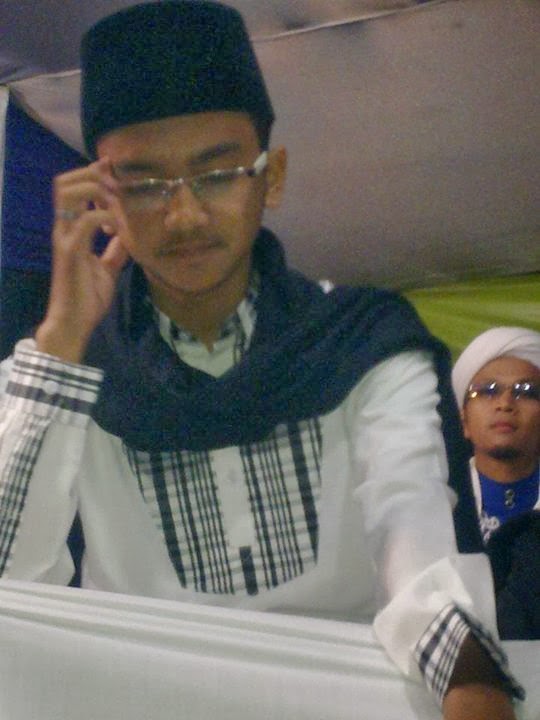 Serba Serbi Ceng Zamzam Biodata Ceng Zamzam Serba Serbi Ceng Zamzam Biodata Ceng Zamzam