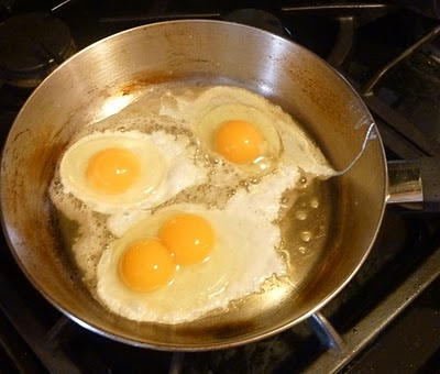 egg+double+yolk.JPG