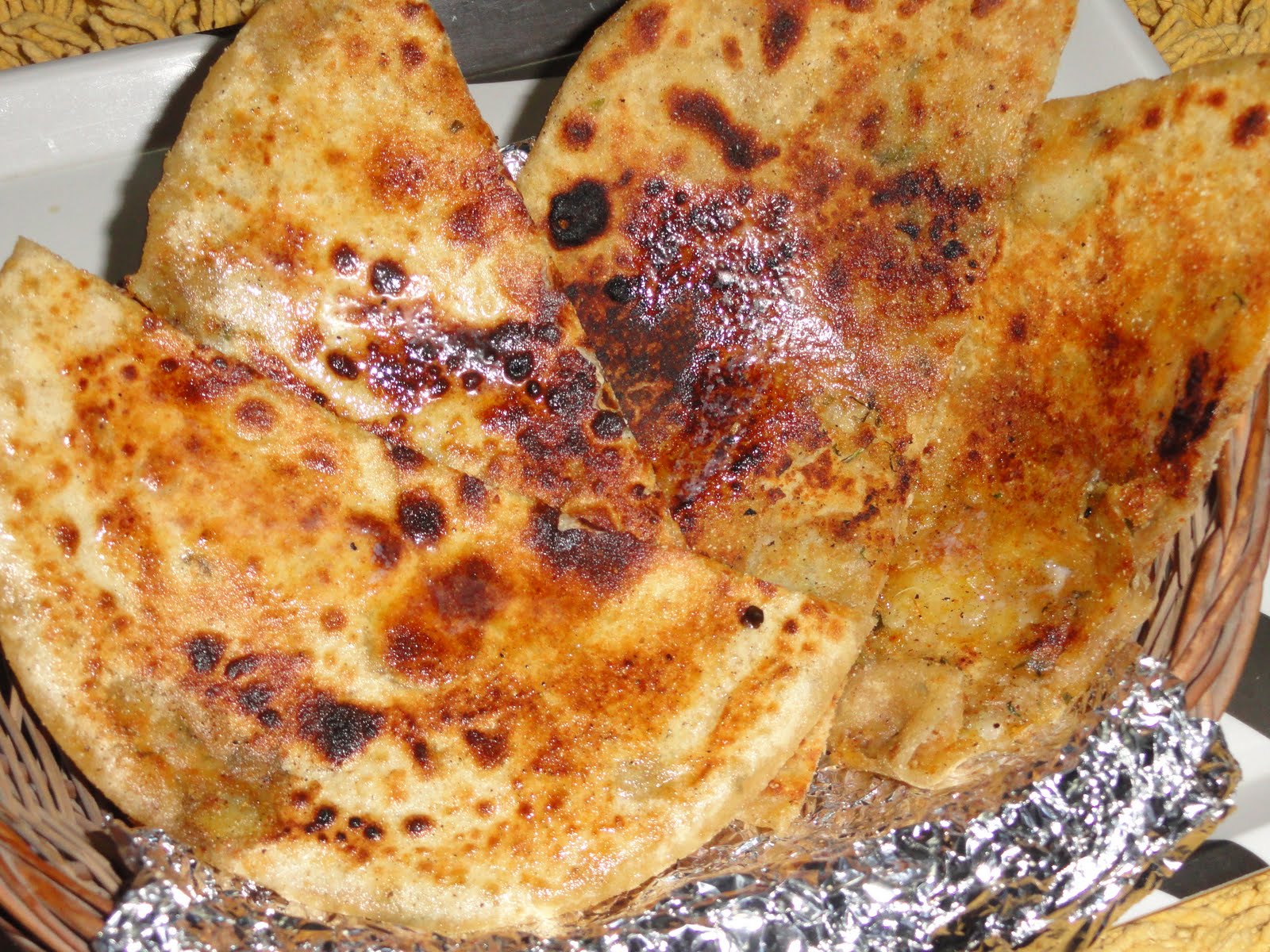 Kitchen mania Potato stuffed Indian bread / Aloo Parantha