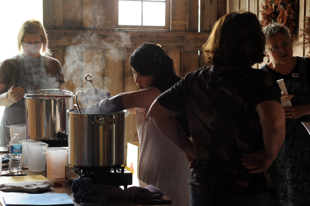 Punkin's Patch Natural Dyeing, Spinning, Weaving