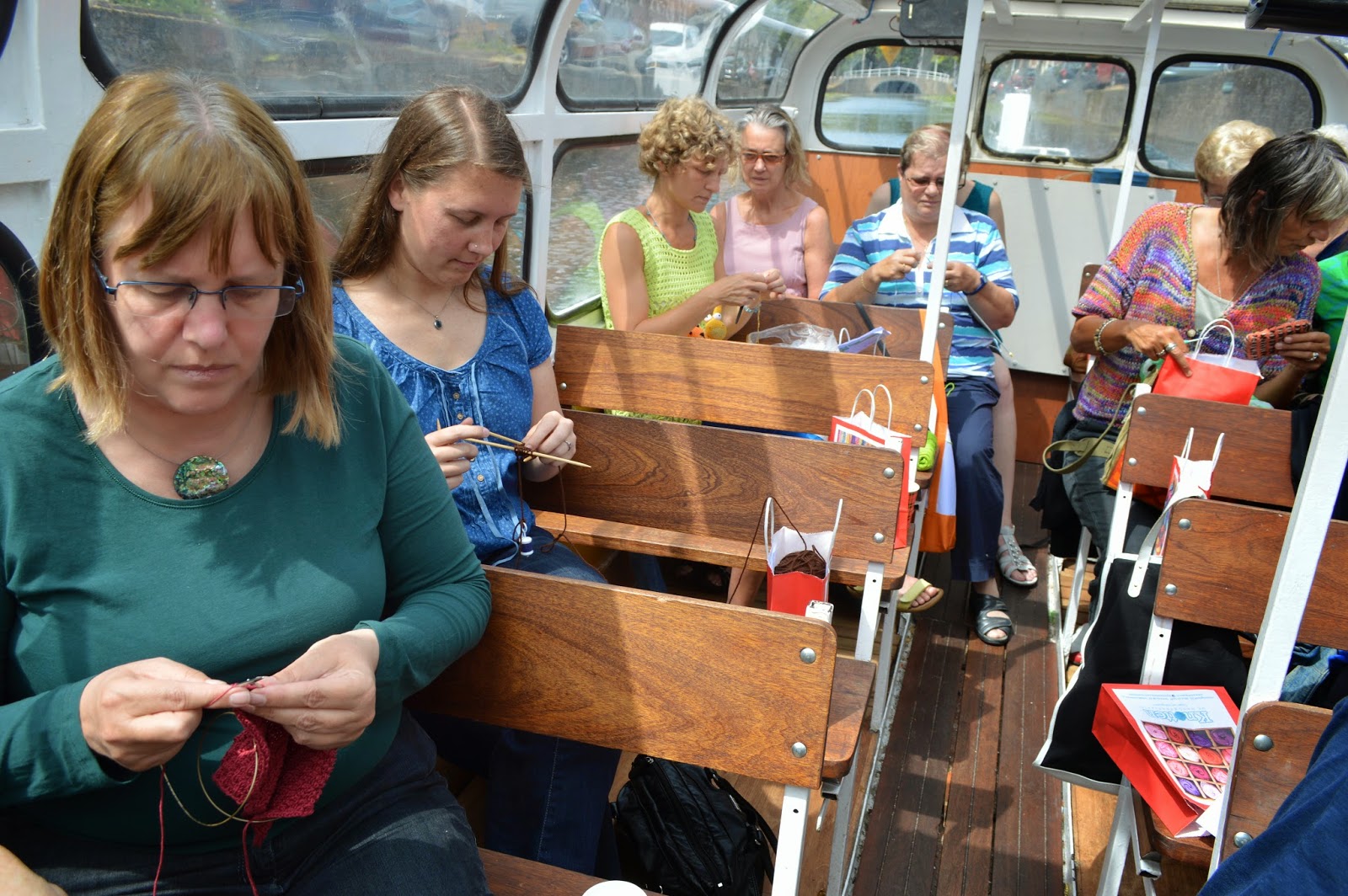 Bezem Design: mini knit & crochet cruise