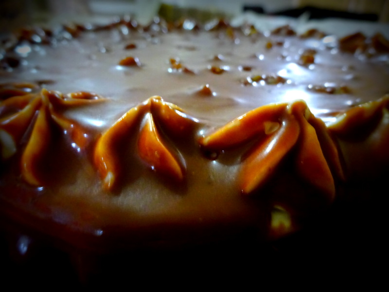 Voddy's kitchen IKEA Cake (Almond chocolate butterscotch)