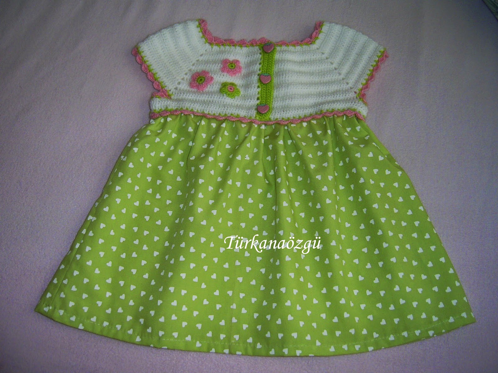 Özgün tasarım Tığ işi Kumaş Çocuk Elbisesi