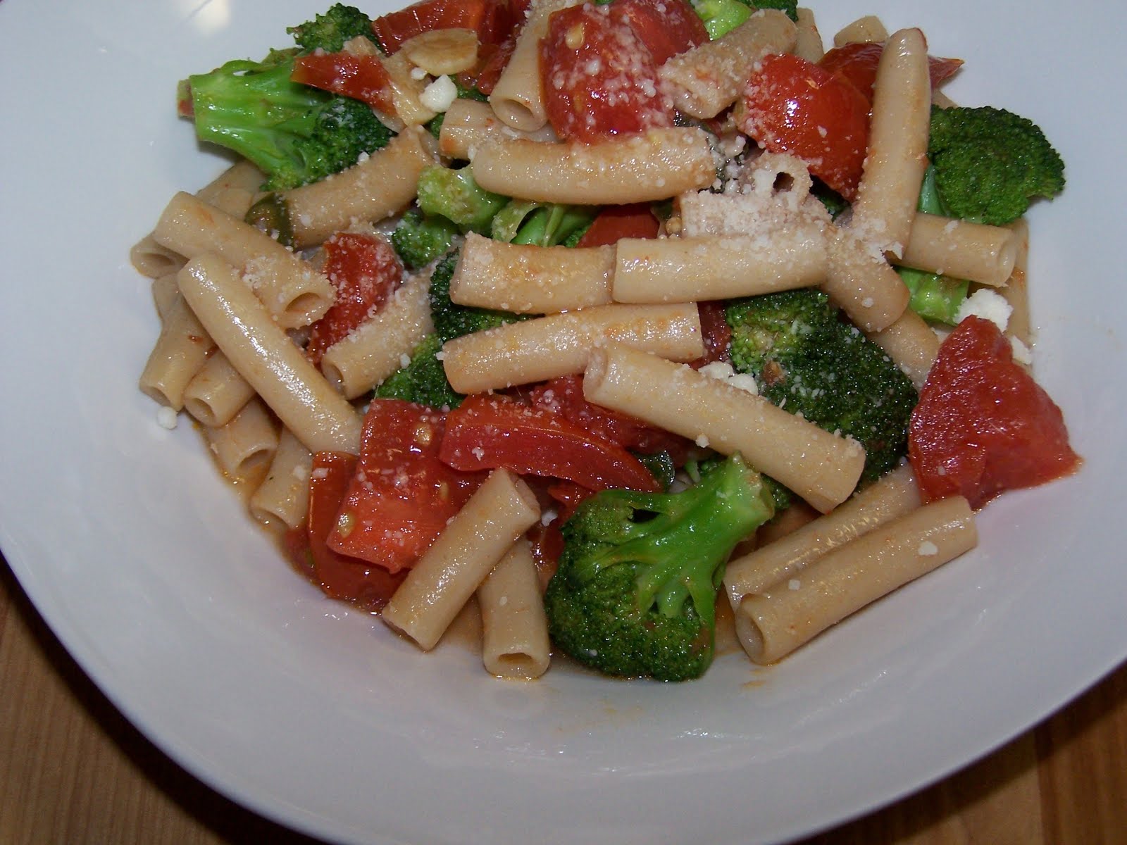 EZ Gluten Free Penne with Broccoli and Tomatoes