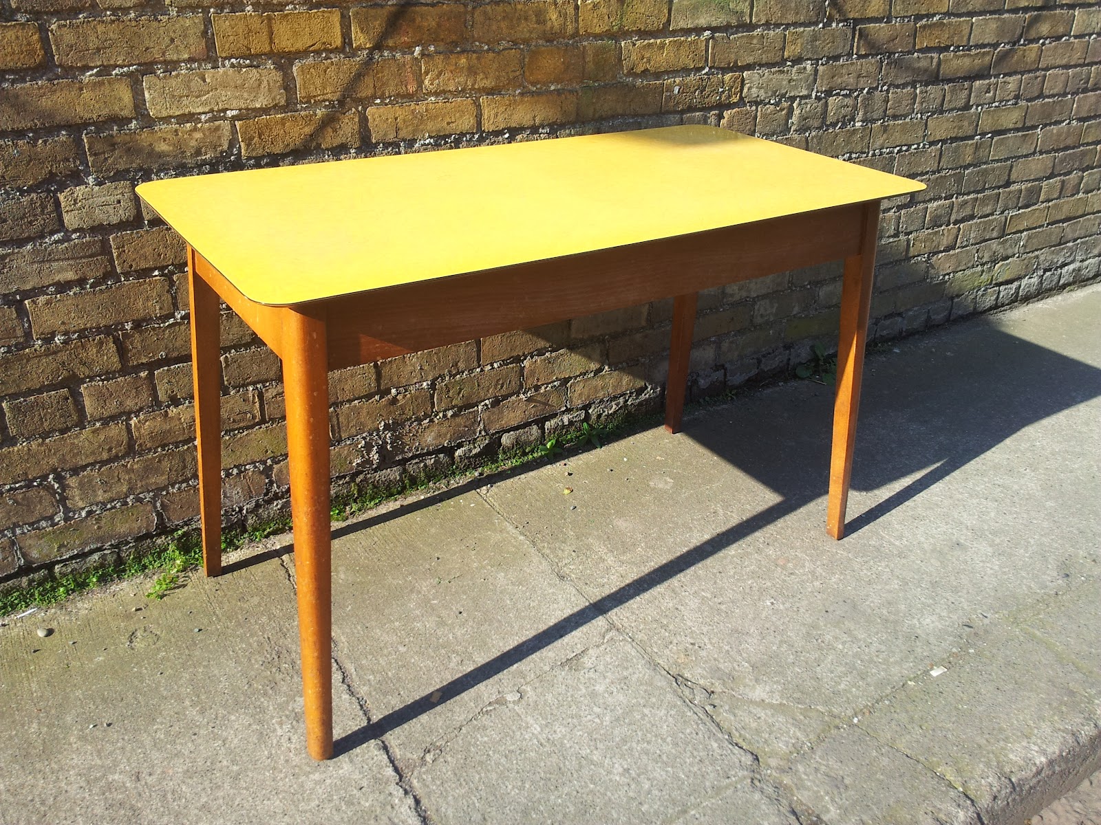 Table Lighting Chair 60s Kitchen Table