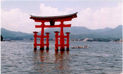 Itsukushima,saat Kematian Menjadi Ilegal [ www.BlogApaAja.com ]