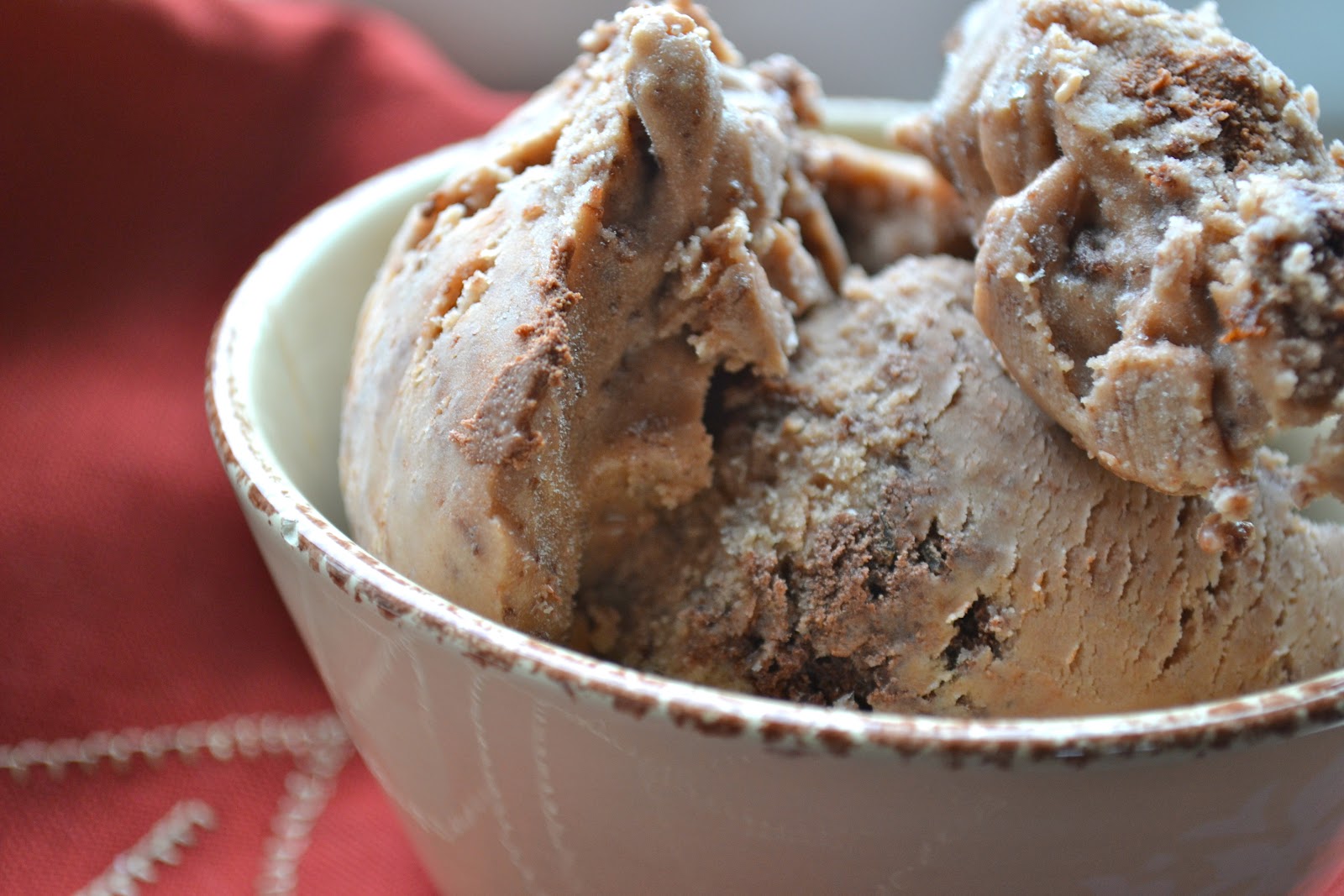 Stuff, Things, etc. Peanut Butter Chocolate Cake Ice Cream