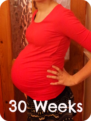 30 weeks pregnant, 30 week bump, second pregnancy, low boy bump