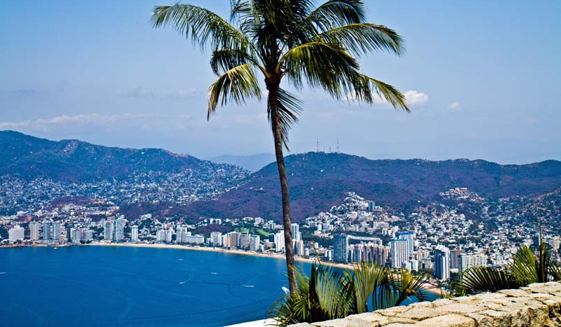 Indigo Roth and the Acapulco Pier
