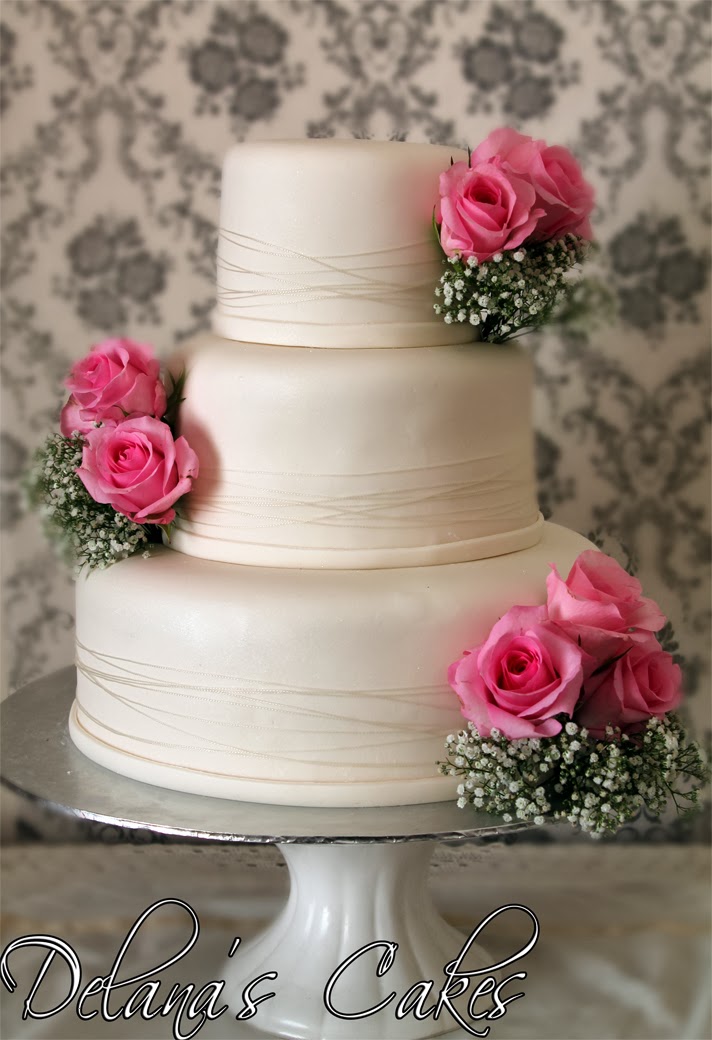 Delana's Cakes Plain White Wedding Cake with Fresh roses