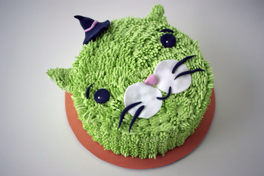 Bake O'Clock Special Halloween Cake HowTo! Poppytalk