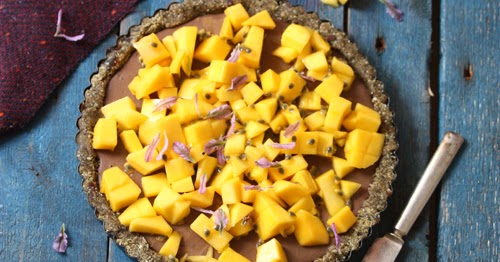 Love Raw: ReBirthing Cake