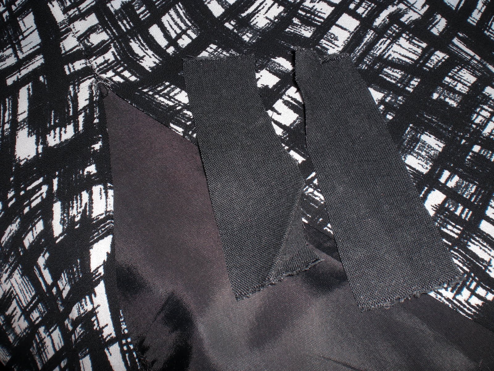 Maria Sewing How to fix the torn back slit of your dress/skirt