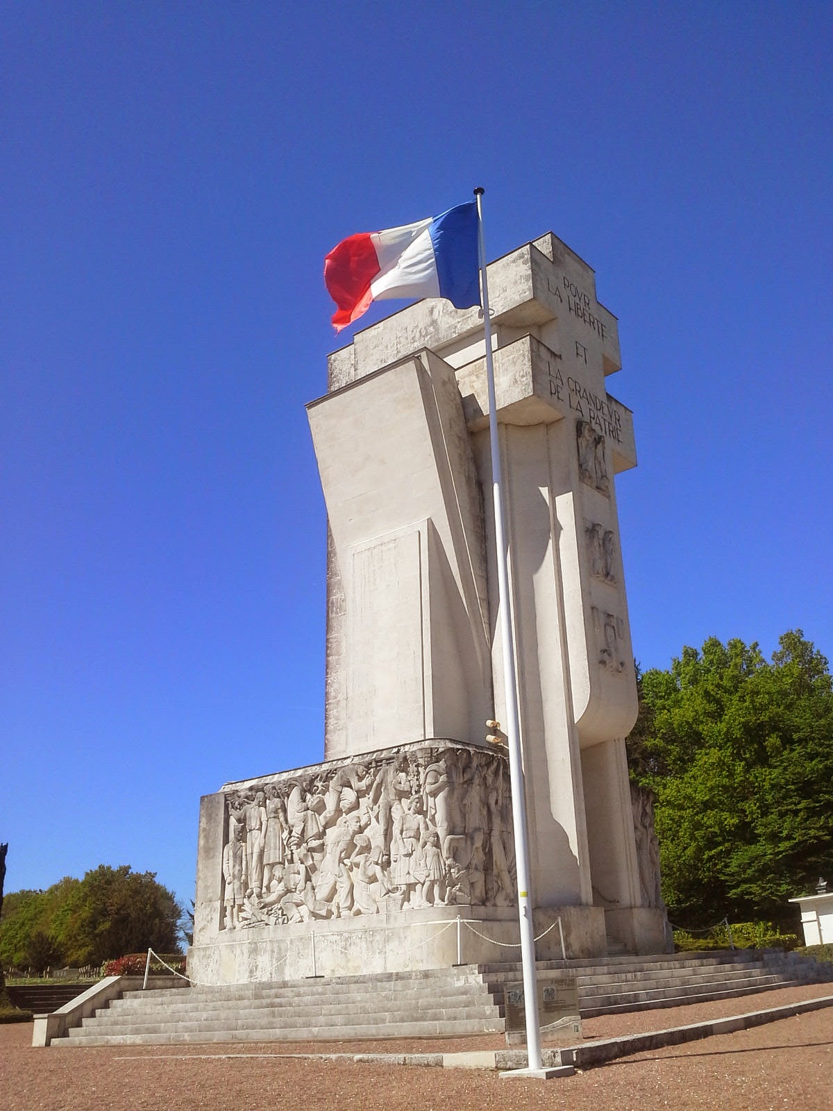 La Resistance Francaise Claude Bonnier Mort pour la France. Il y a