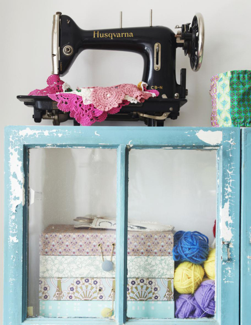 Craft Storage and Eclectic Interior Style A+Beautiful+Bazaar+Home+Sewing+Machine Craft Storage and Eclectic Interior Style