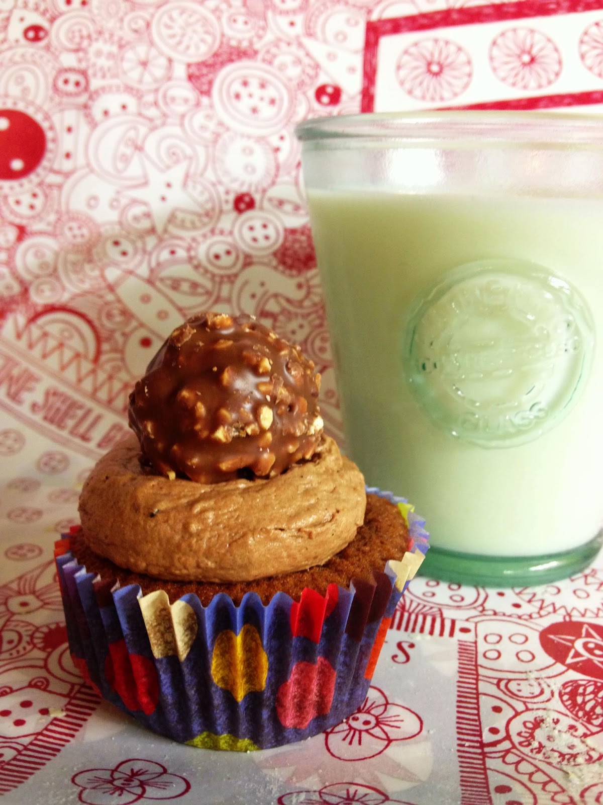 Jo's Blue AGA Ferrero Rocher Giant Cupcake Jo's Blue AGA Ferrero Rocher Giant Cupcake