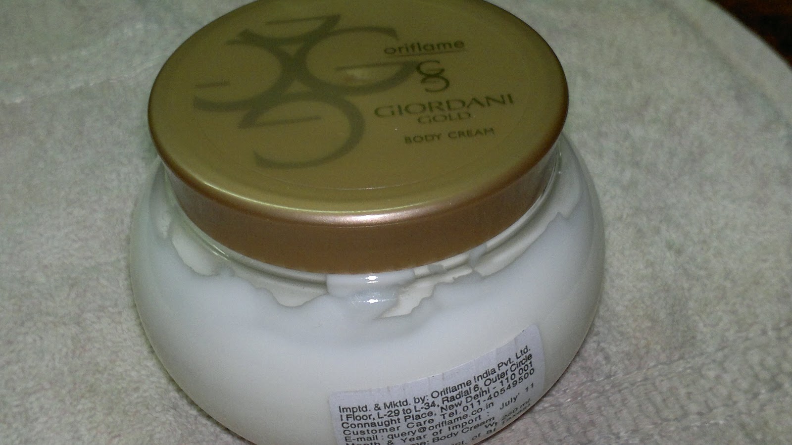 Oriflame Giordani Gold Body Cream Review, Swatch Kumkum's Beauty and
