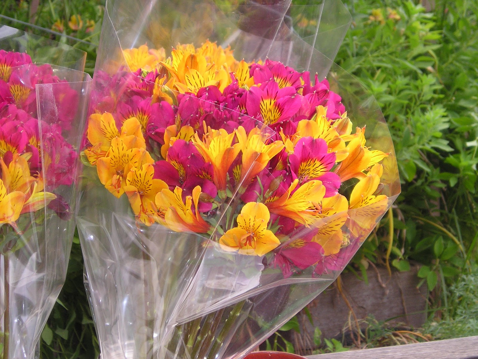 JB FlowersandVeg Fresh Flowers Mildura