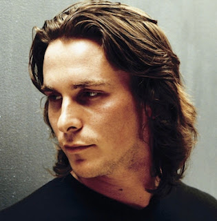 CORTE DE CABELLO CON LINEA A UN LADO - CORTES CABELLO HOMBRES