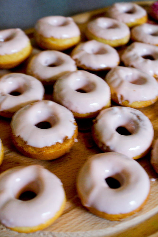 Good gobble! Mini White Chocolate Donuts