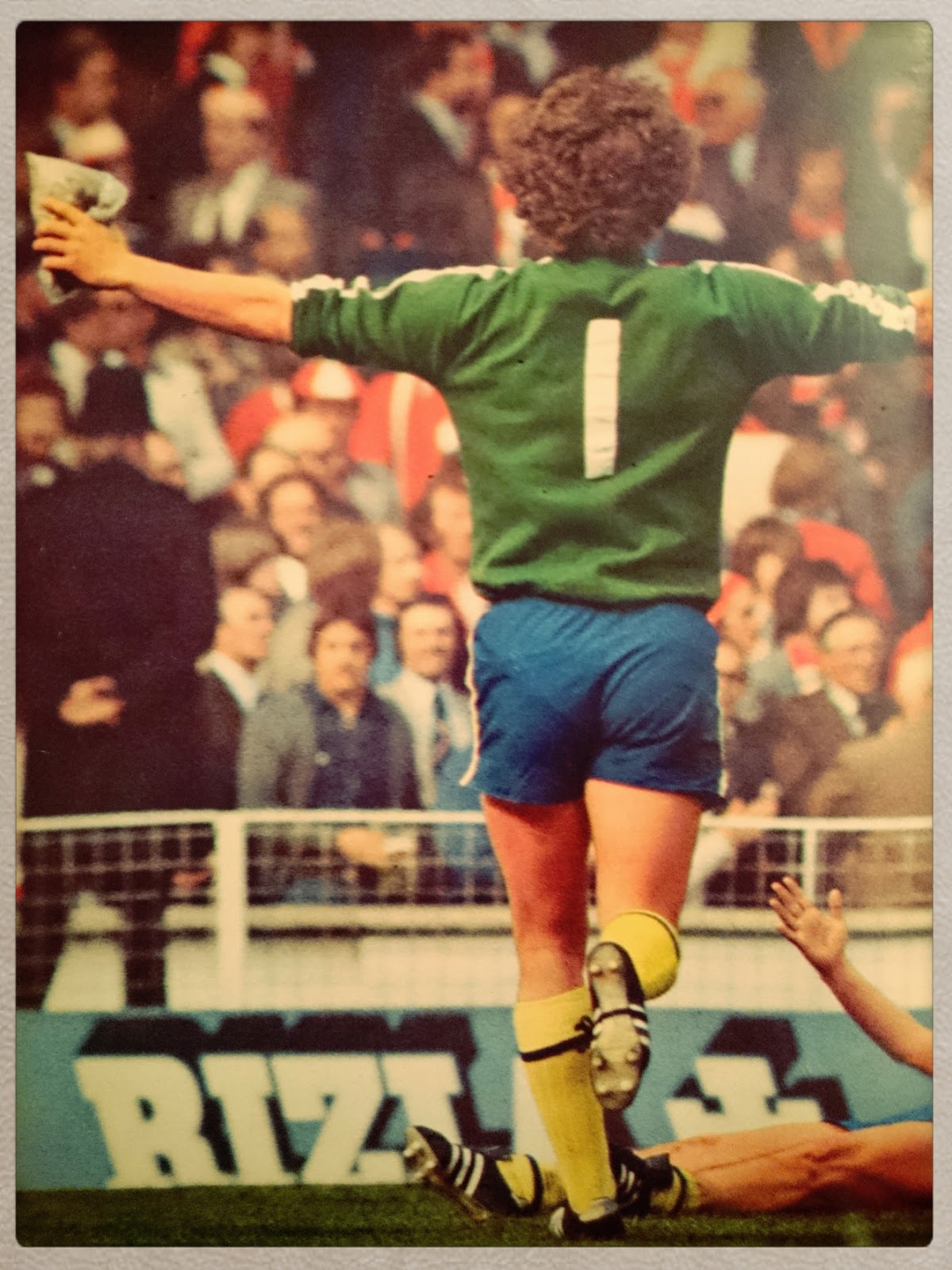 THE VINTAGE FOOTBALL CLUB FA CUP FINAL 1976. Southampton vs Manchester