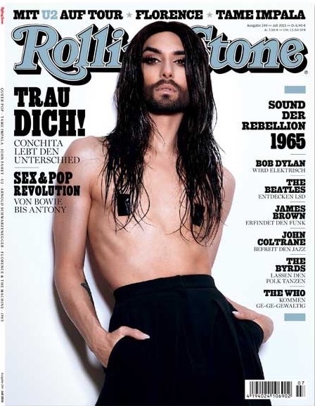 Η Conchita ποζάρει topless για το Rolling Stone