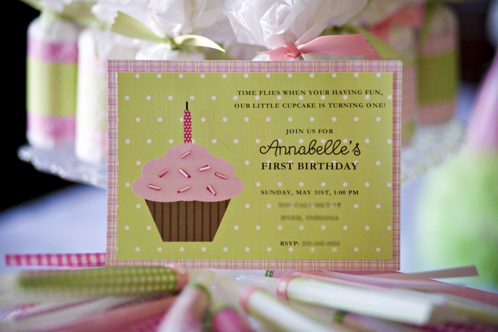 Sheek Shindigs {Real Parties} A Cupcake Themed First Birthday Party