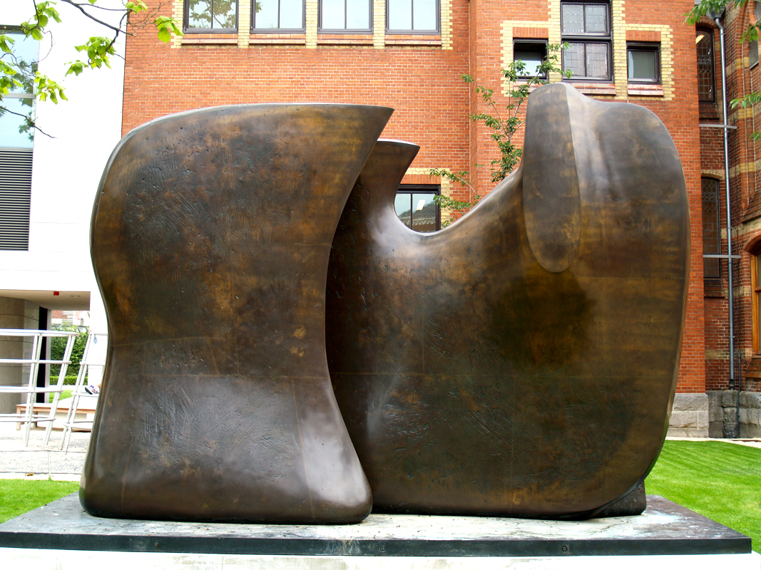 VERBEELDINGSBLOG HENRY MOORE Knife Edge Two Pieces