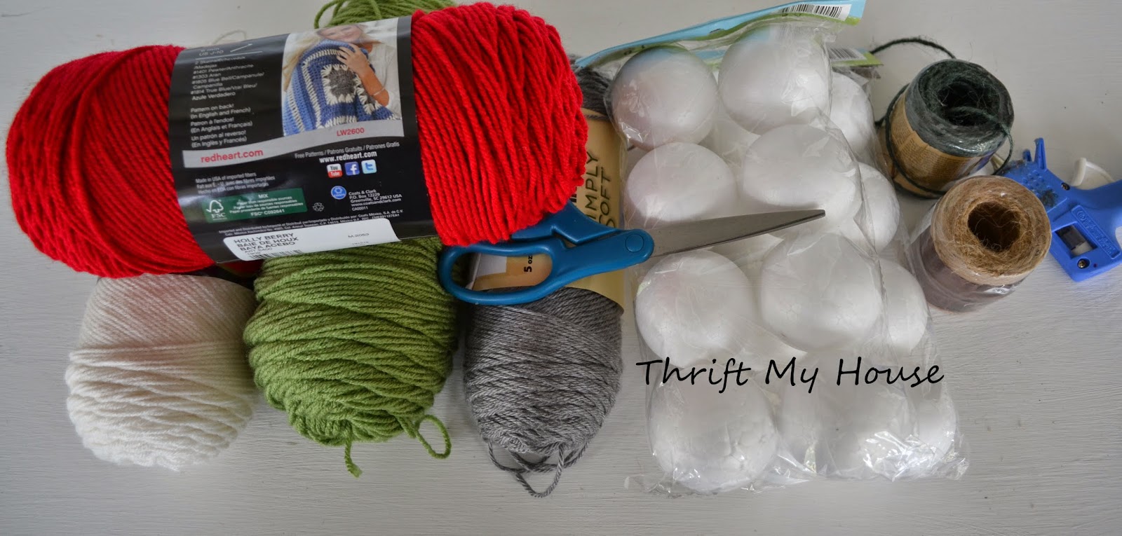 Thrift My House 10 Yarn Ornaments