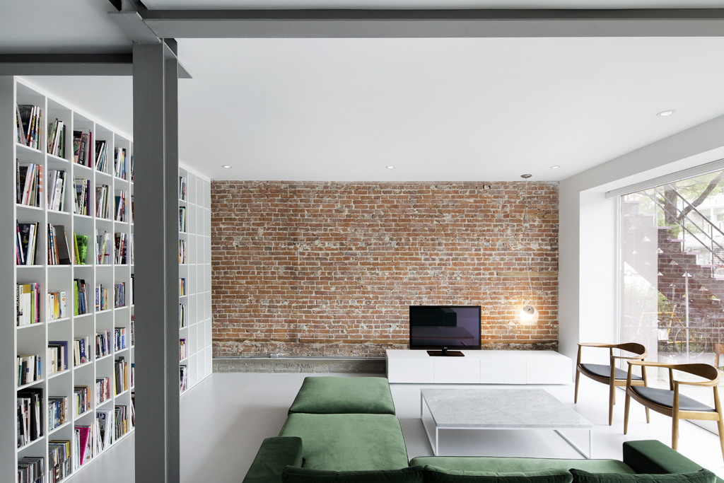 Piso epóxi em casas o porcelanato lÃquido! saiba tudo sobre essa ... Sala de casa sofisticada com o piso porcelanatoiso