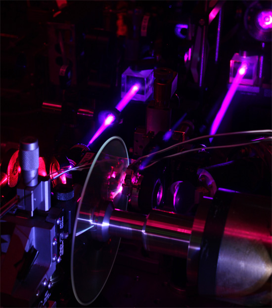 GE's Holographic Storage Tech Enabling 500GB Discs Steps Closer to