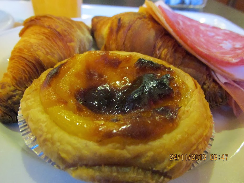 PROVANDO UM VERDADEIRO "PASTEL DE NATA"