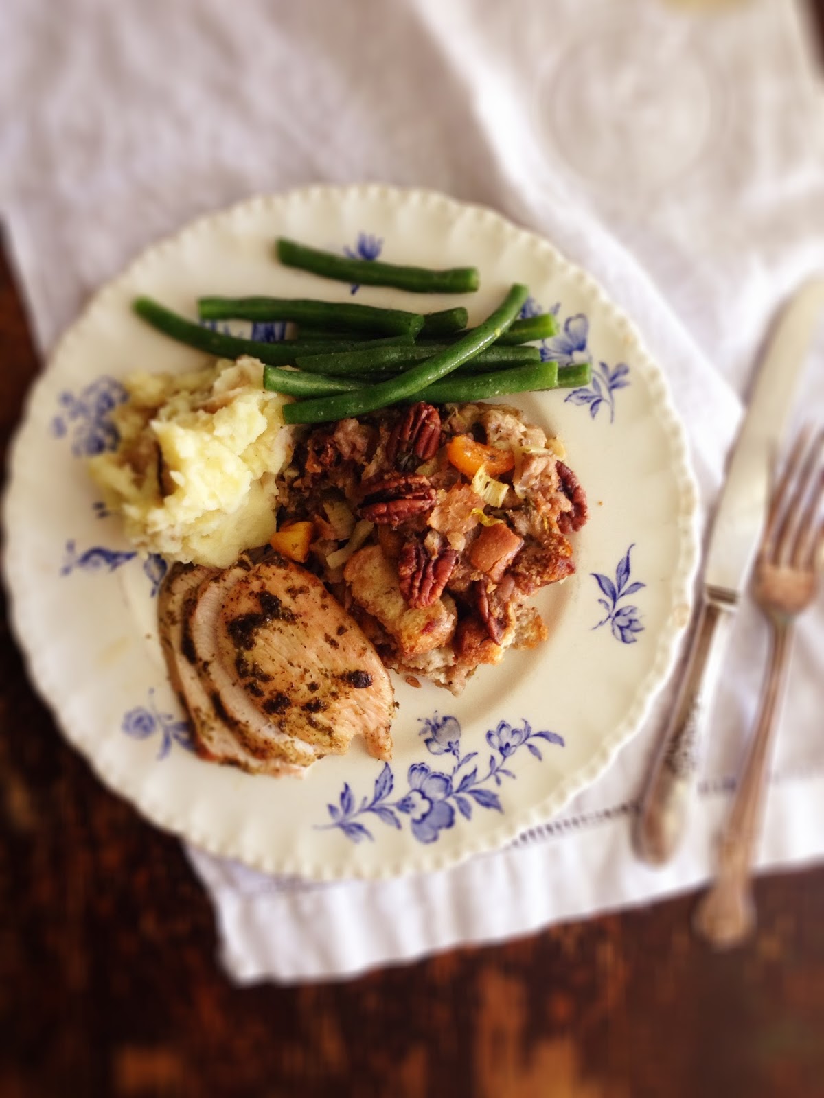 sweetsugarbean Apricot and Pecan Stuffing for Turkey