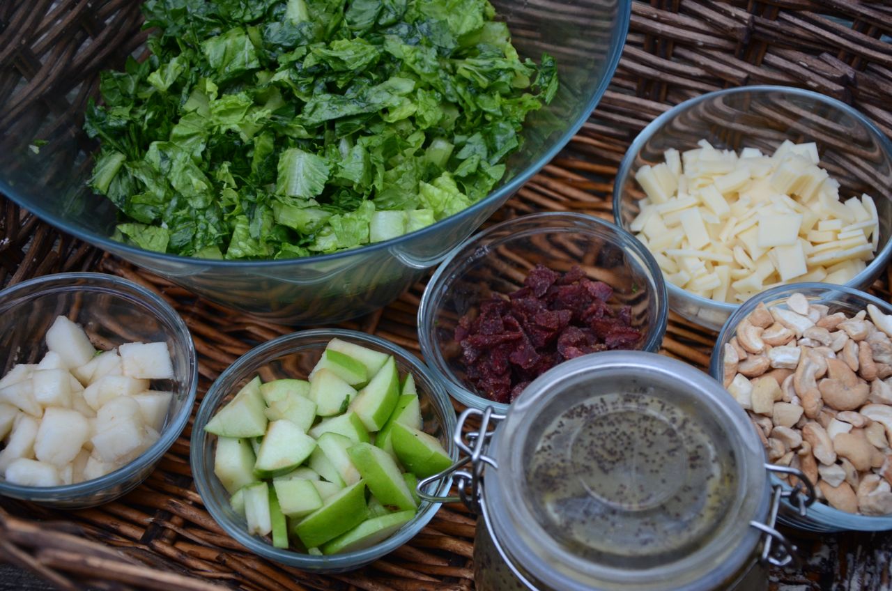 Recipe Shoebox Apple and Pear Green Salad with Honey Poppy Seed Dressing