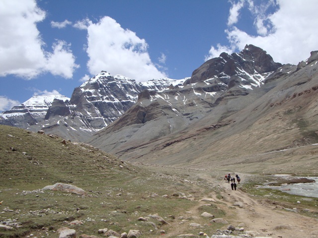 mt+kailash+first+day+view.JPG