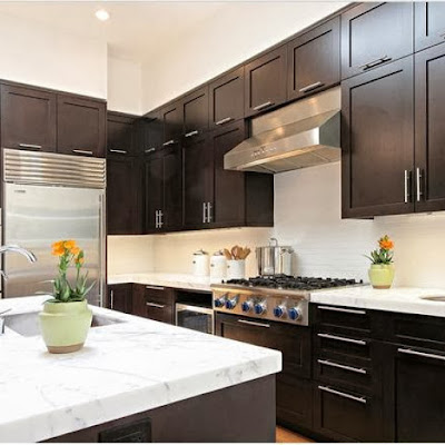 Cozinha organizada e decorada com armários Cozinha organizada e decorada com armários