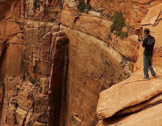 Fotógrafo en el Parque nacional de Zion. Fotógrafo en el Parque nacional de Zion.