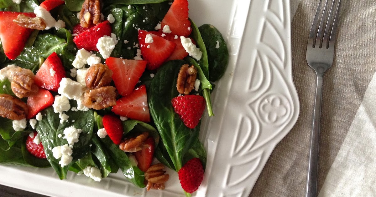 Strawberry Spinach Salad with Goat Cheese & Candied Pecans