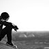 Boy alone on the roof - Imágenes Hilandy