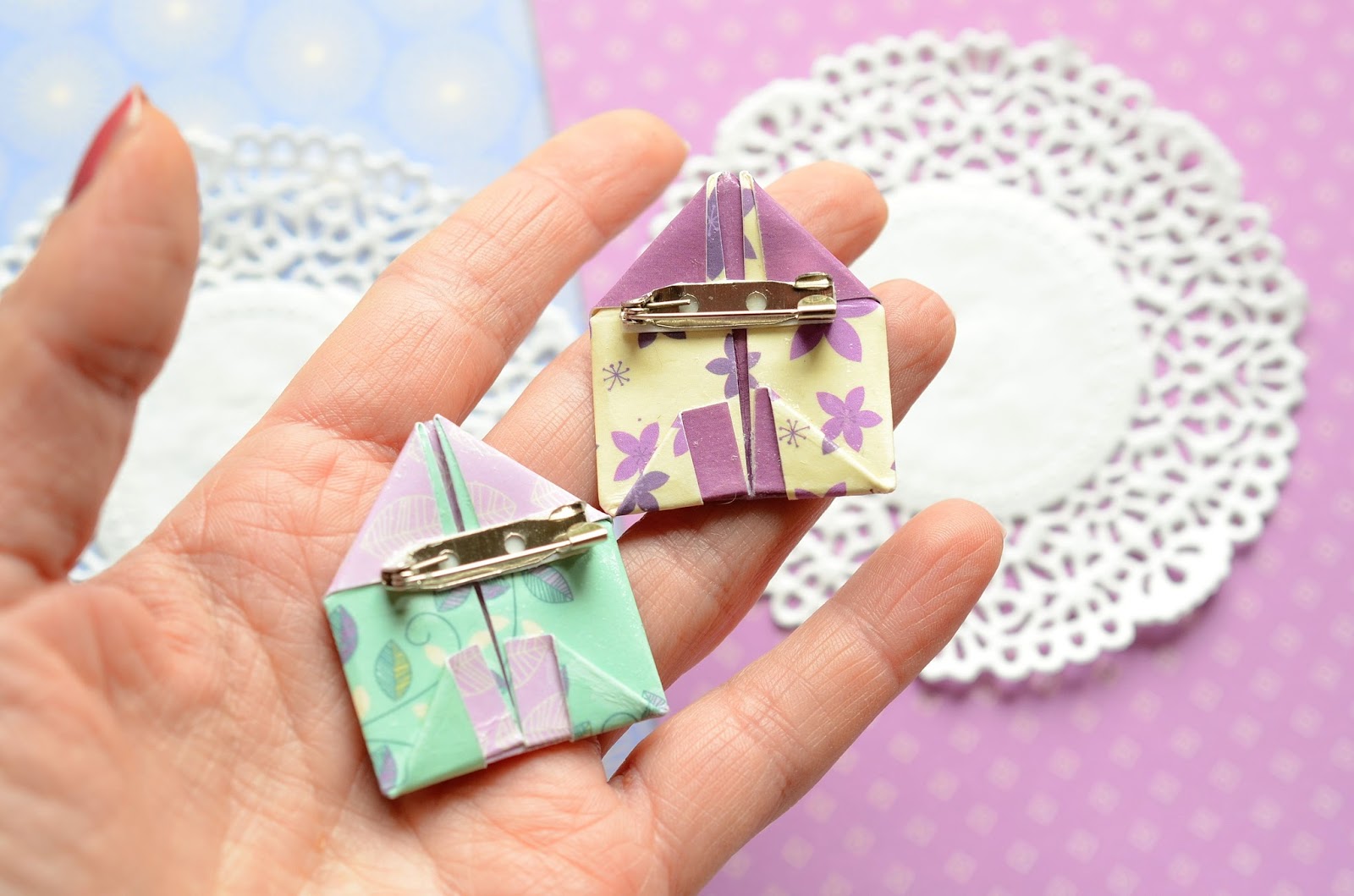 Linfa Creativa Paper jewels 3 Brooch