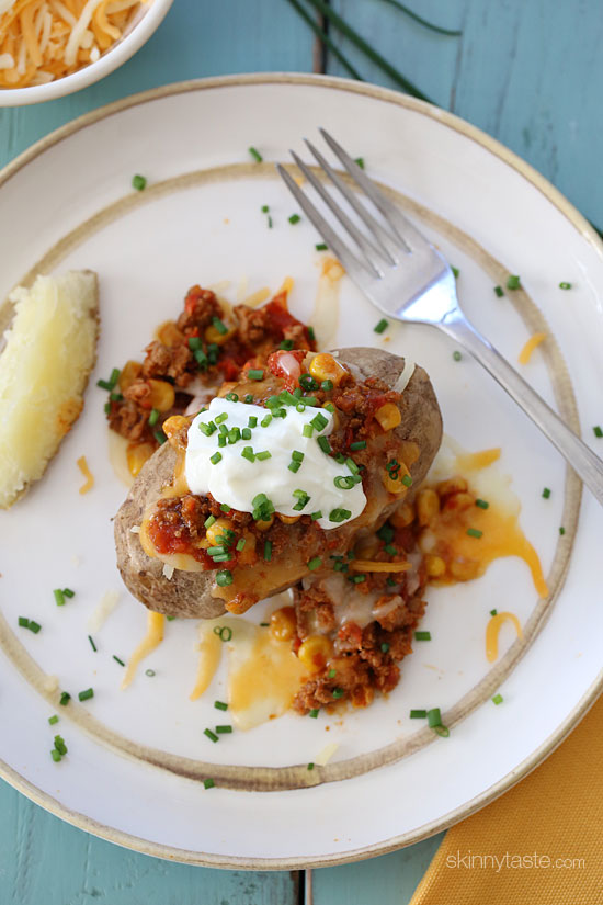 Loaded Turkey Chili Baked Potato Skinnytaste
