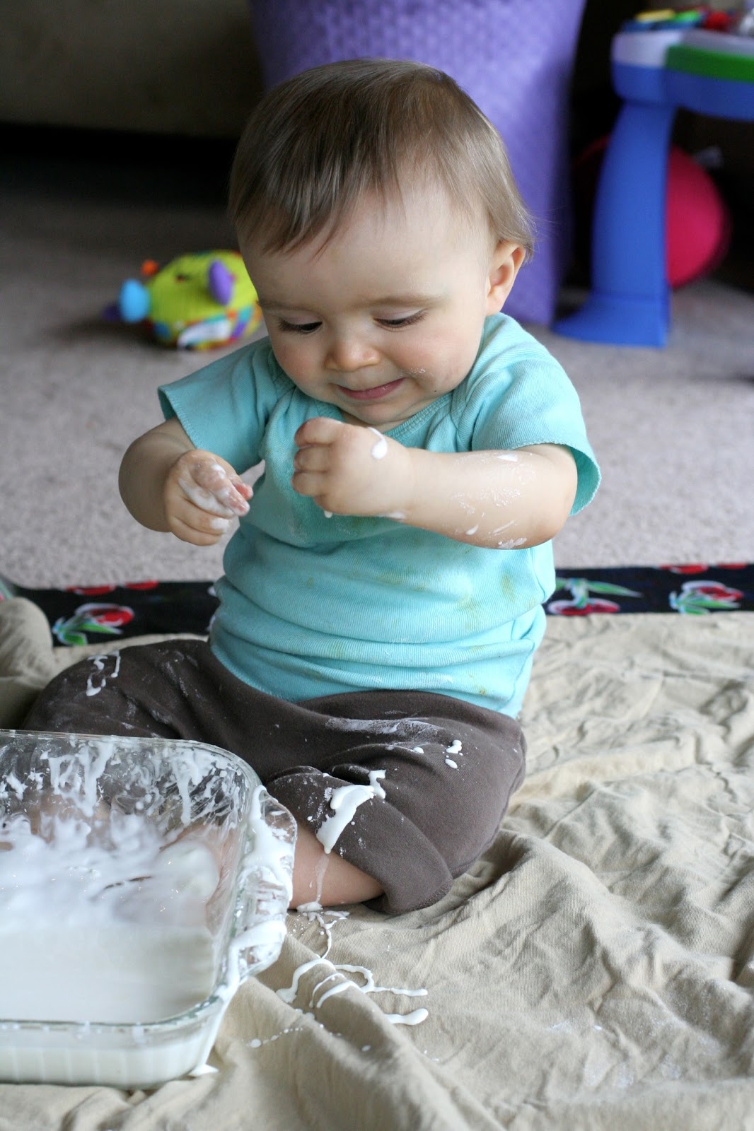 What happens when you mix cornstarch and water?