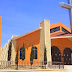Bienvenido a Tierra Zeta. ‘Esta iglesia la construyó el señor Z-3’