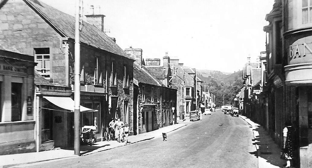 Tour Scotland Photographs Old Photographs Drummond Street Comrie