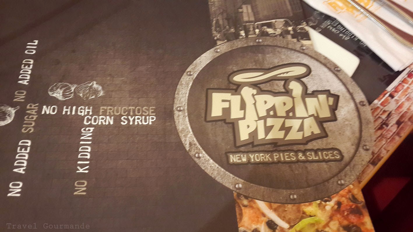 Flippin Pizza Travel Gourmande