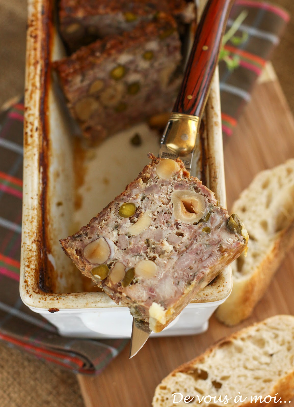 De vous à moi... TERRINE DE LAPIN AUX FRUITS SECS