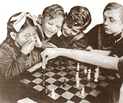 Jóvenes jugando al ajedrez, Ströbeck 1930