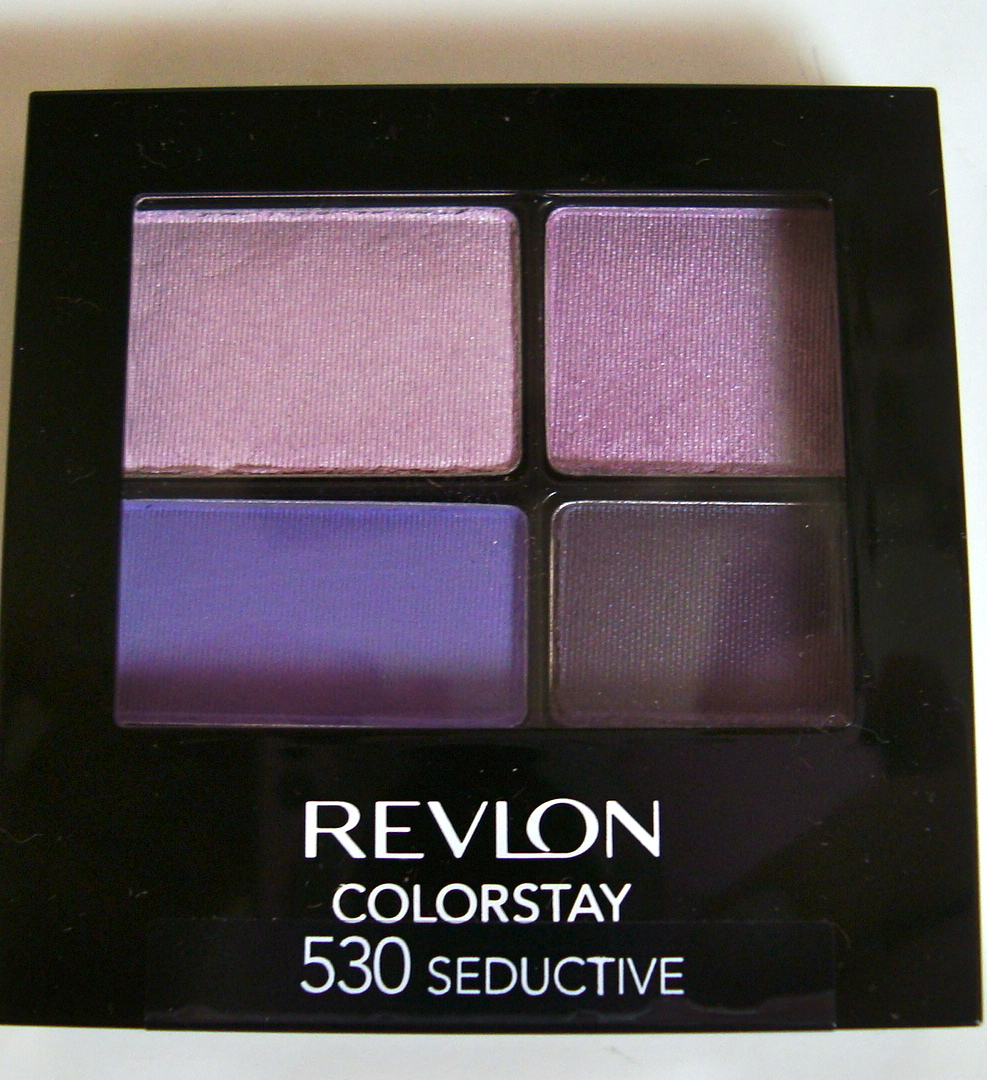 Review & Swatchfest Revlon Colorstay 16 Hour Eye Shadow Quads in